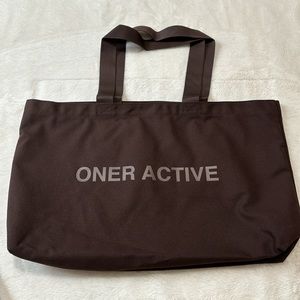 Oner Active Classic Tote 70% Cocoa Brand New